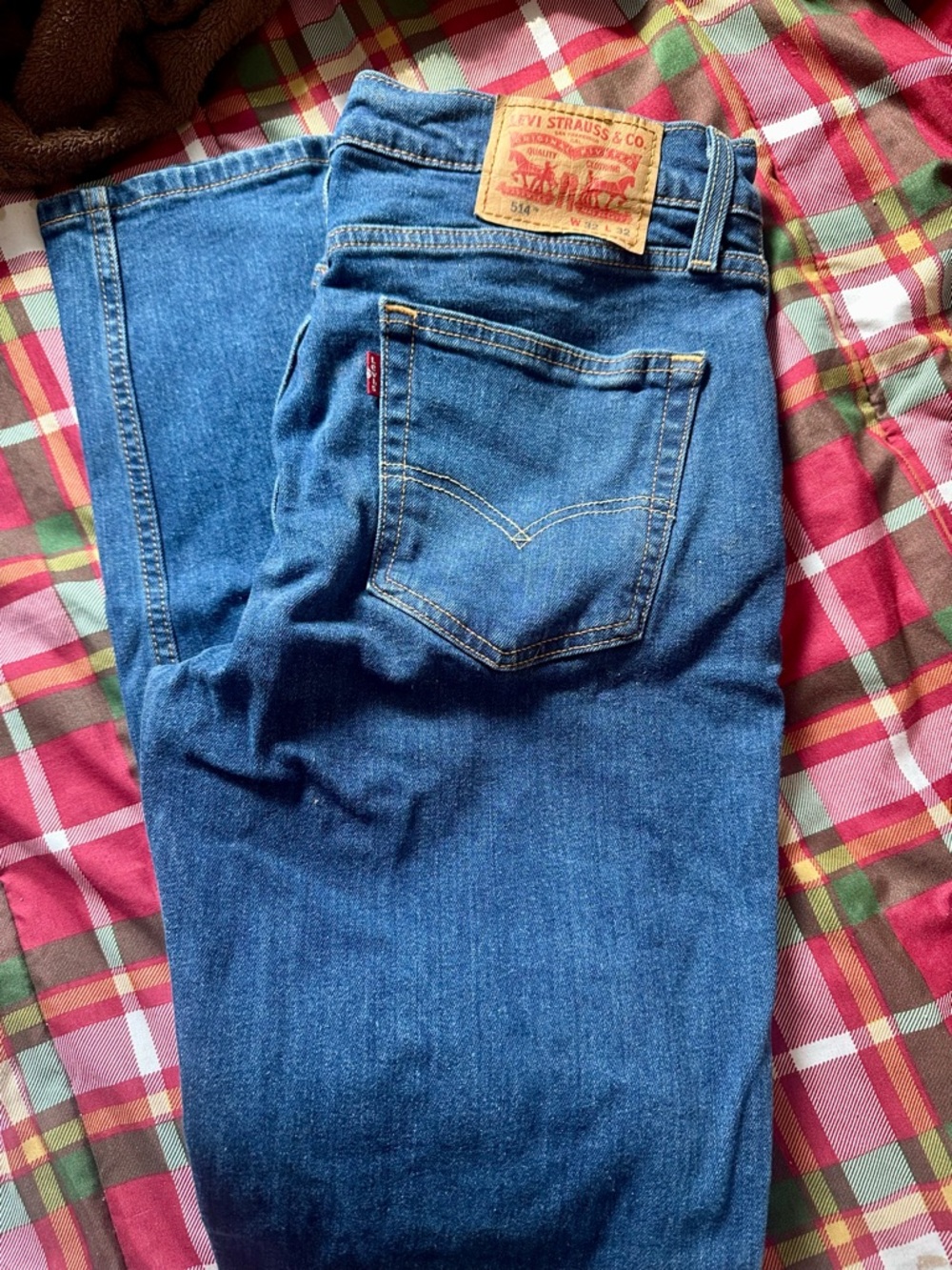 Levi's Men's Straight Jeans in Medium Blue Denim